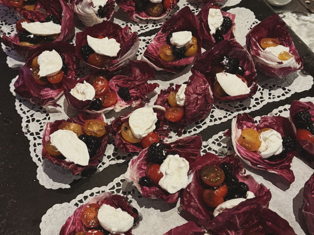 Radicchio cups with burrata and berries